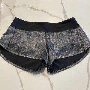 Lululemon Speed Up Low Rise Shorts 2.5” Metallic Luminosity Size 8 New With Tags